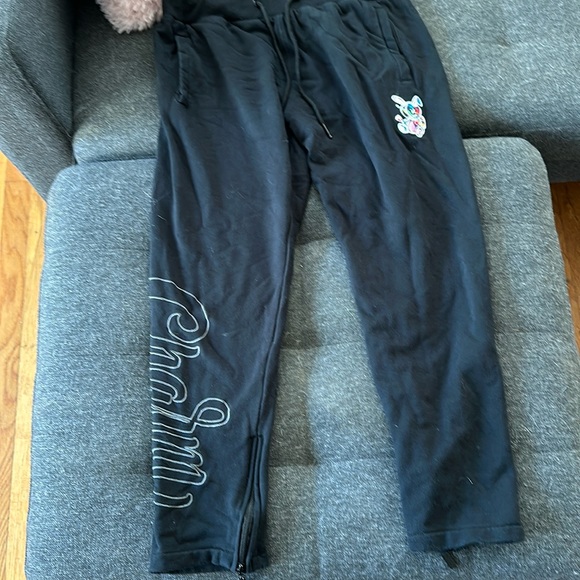 Lucky Charm Sweatpants - Picture 1 of 3